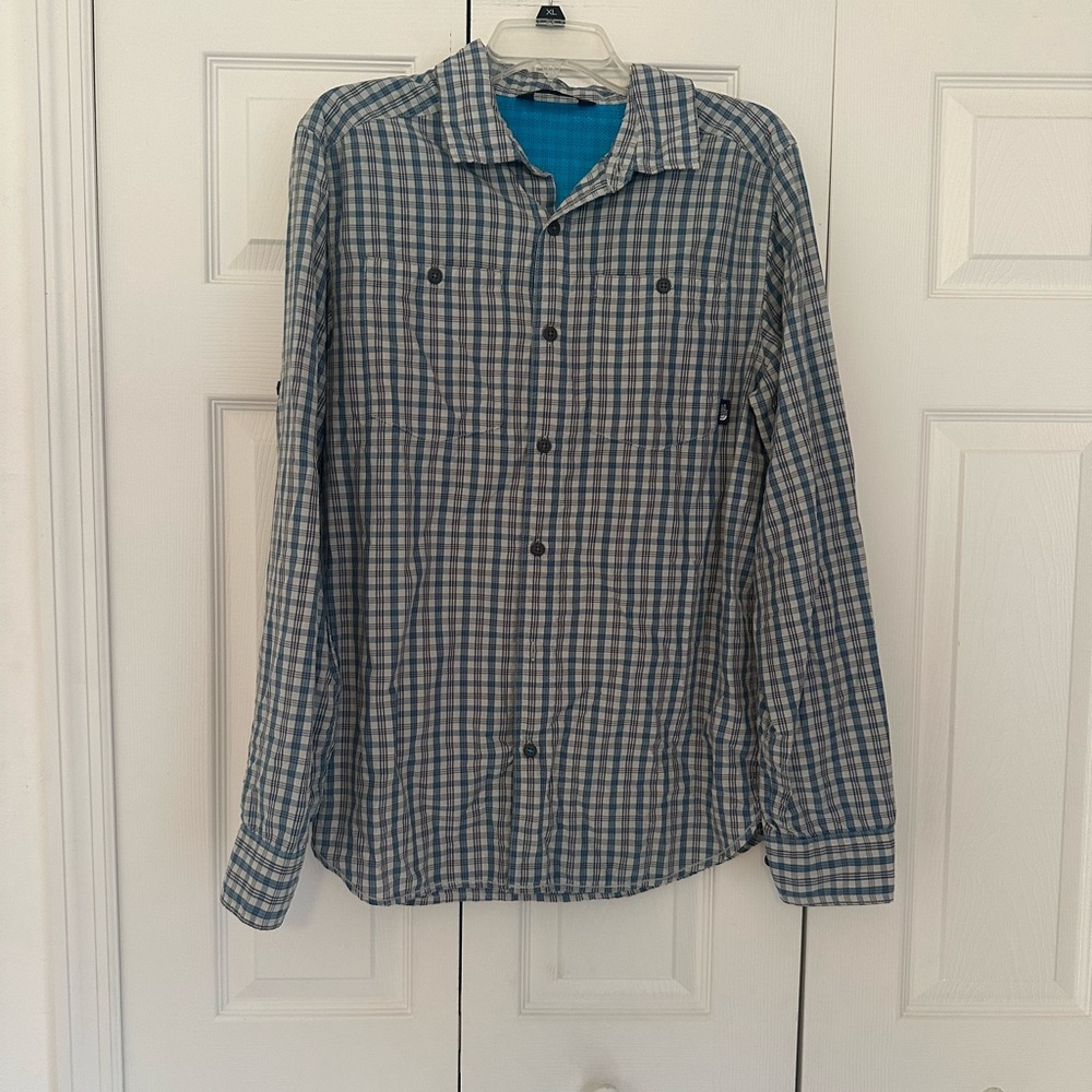 Men’s North face Blue and White Checkered Button-Up Shirt
